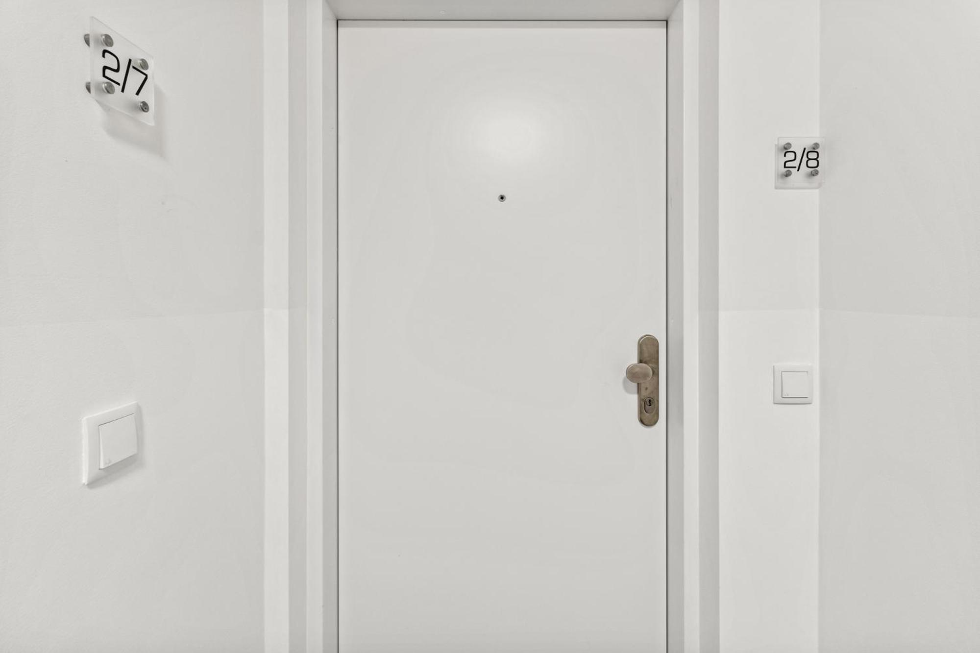 1 Min To Public Transport - 3 Min To Supermarket And Pharmacy - On-Site Parking For 19,90 Eur Виена Екстериор снимка